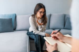 link-between-childhood-trauma-and-addiction